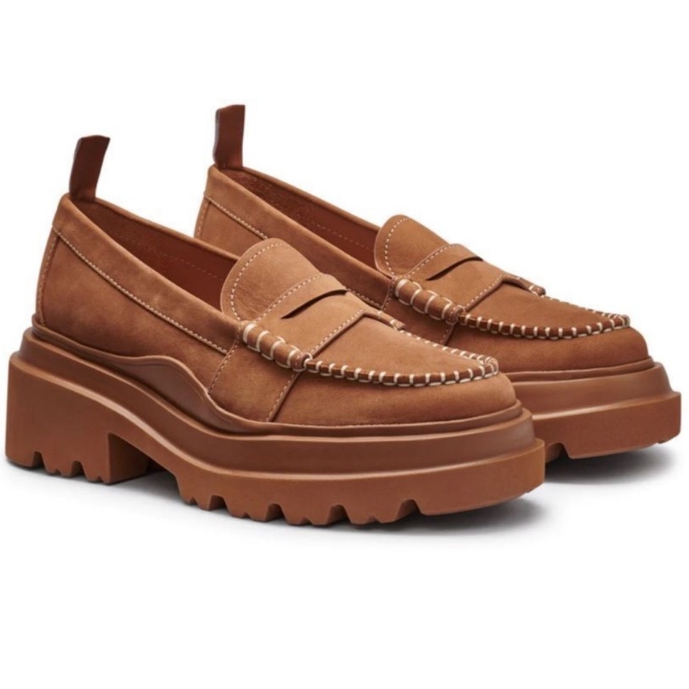 G.H. Bass Platform Lug Loafers in Ginger tan